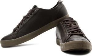 Diesel hot sale shoes flipkart