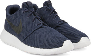 Roshe navy discount