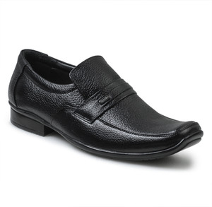 Action D-37 Slip On Shoes