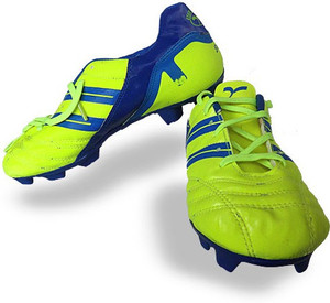 Sega elegant football shoes top