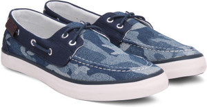 lotto canvas shoes