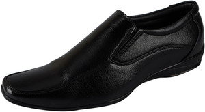 Bata Slip On