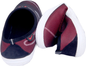 Clerk Casuals For Men