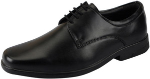 Bata Lace Up