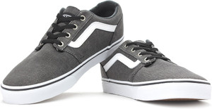 VANS Men Sneakers