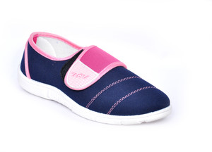 trv sports shoes