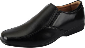 Bata Slip On