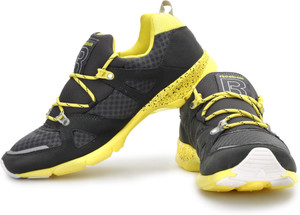 Reebok men's ventilator hls sports shoes cheap