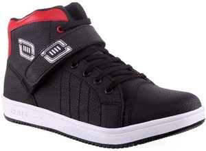 V5 Sneakers