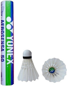 Yonex feather shuttlecock on sale flipkart