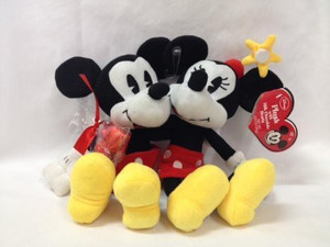 Galerie Disney Plush Mickey & Minnie Mouse With Milk Chocolate