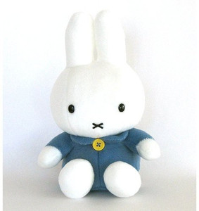 Miffy cuddly toy shop
