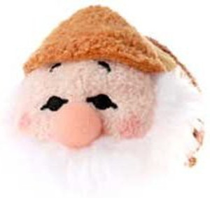 Disney Exclusive Tsum Tsum 3.5 Inch Mini Plush Sneezy - 25 inch