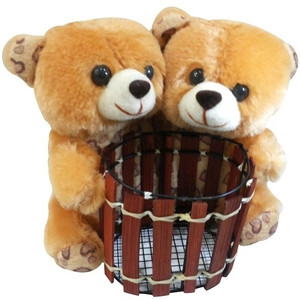 Saugat Traders Couple Teddy Pen Stand - 6.3 Inch