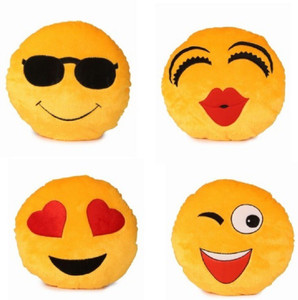 Dream Deals soft Smiley pack of 4 - 35 cm