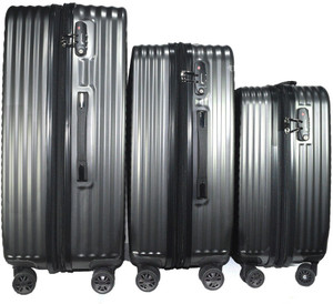 TRAWORLD 4-wheel Polycarbonate Expandable Check-in Luggage - 28 inch