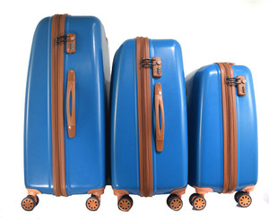 TRAWORLD 4-wheel Polycarbonate Expandable Check-in Luggage - 28 inch