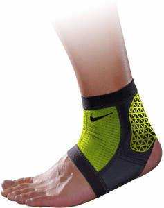 Nike hyperstrong ankle guard hot sale