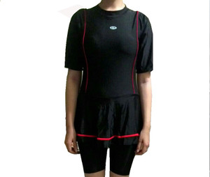 Hydra Fashion Solid Women's Swimsuit