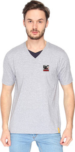 Campus Sutra Solid Men V-neck Grey T-Shirt