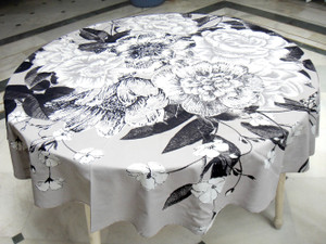 Miyanbazaz Floral 6 Seater Table Cover
