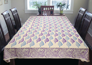 Coco Bee Floral 6 Seater Table Cover