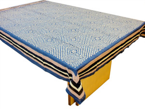 Miyanbazaz Geometric 6 Seater Table Cover