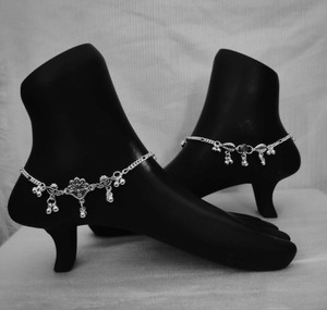 Beautiful anklet design on sale