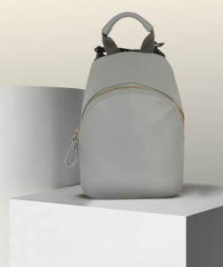 Olly backpack outlet