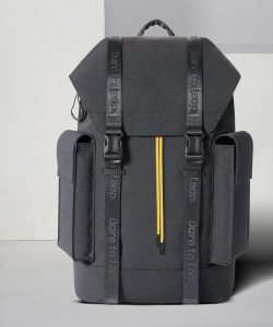 realme Adventurer 32 L Laptop Backpack Black Flipkart
