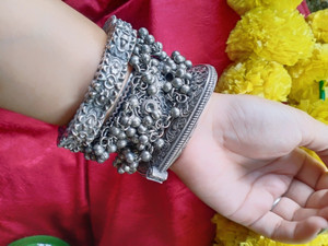 Oxidised bangles deals flipkart