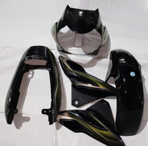 KRAYONS FIT for Full Body KIT for Discover 100CC Old Model Pack of 4 Black Golden Bike Headlight Visor Price in India Buy KRAYONS FIT for Full Body KIT for Discover