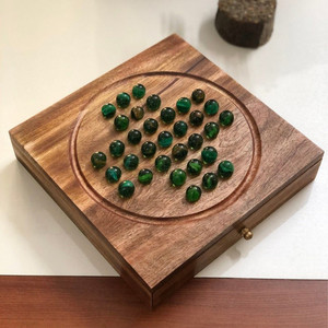 Game with flat marbles and best sale wooden board
