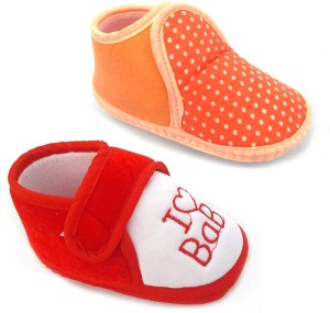 Slippers for 6 online month old