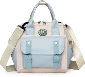 Diaper Bag Checklist: Must-Haves and Extras