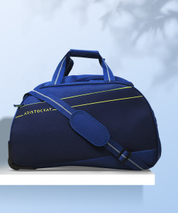 Vip duffle bags flipkart sales