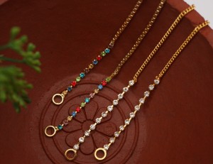 PINAAKA DARINI Temple Jewellery Gold Coated Kaan Chain Pearl Beads Chain Clip on hair Earrings Alloy Ear Thread