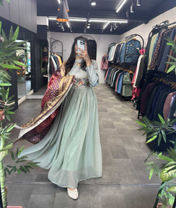 Flipkart party wear gown sales