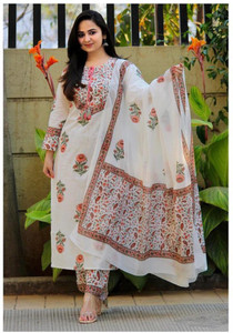 Women Kurta Pant Dupatta Set