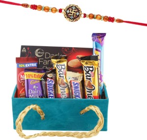 FestivalsBazar Square Shaped Mouthwatering Birthday Gift Hamper Of