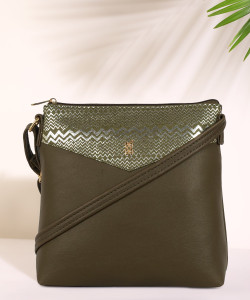 Buy Baggit Women Green Sling Bag GREEN Online Best Price in India Flipkart