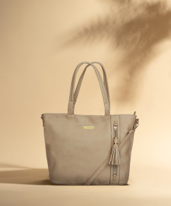 Snapdeal caprese handbags deals