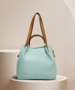 Dressberry bags store brand