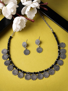 Sukkhi Alloy Silver Silver Jewellery Set