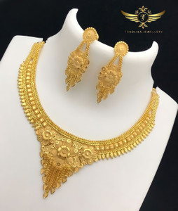 Gold jewellery top