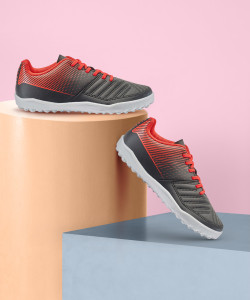 Kipsta joggers deals