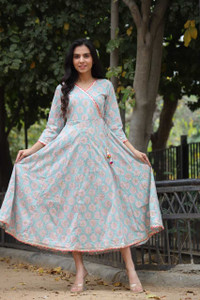 Lifelike collection Women Colorblock Anarkali Kurta Buy Lifelike collection Women Colorblock Anarkali Kurta Online at Best Prices in India Flipkart