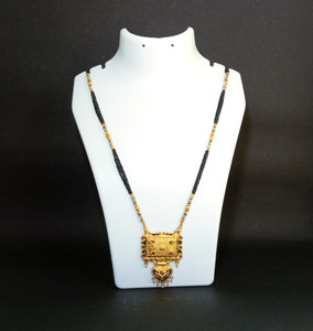 Janvi mangalsutra gold sale price