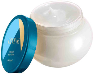 Review hot sale divine oriflame
