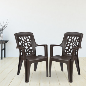 Boss plastic hotsell chair design